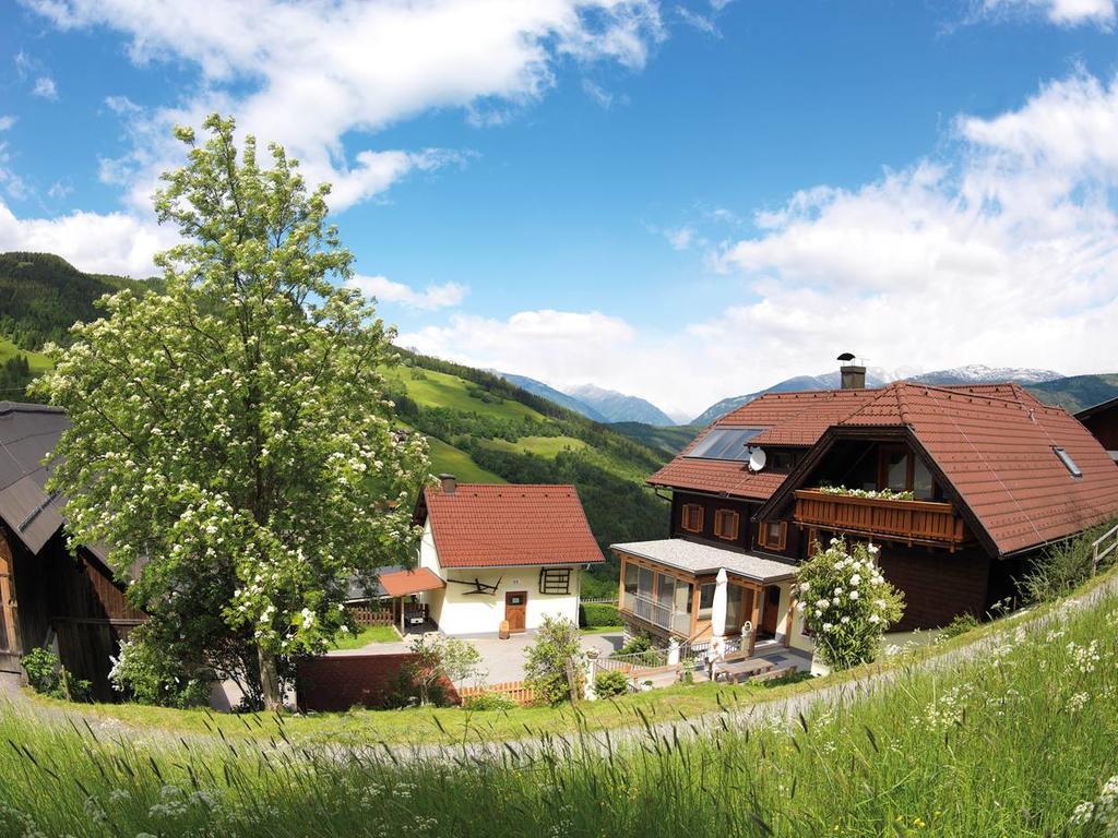 Sportbauernhof - Gasthaus Hochalmblick Krems in Kaernten ภายนอก รูปภาพ
