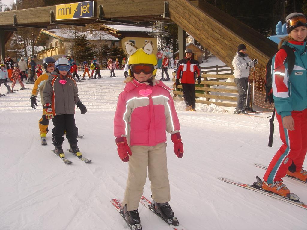 Sportbauernhof - Gasthaus Hochalmblick Krems in Kaernten ภายนอก รูปภาพ